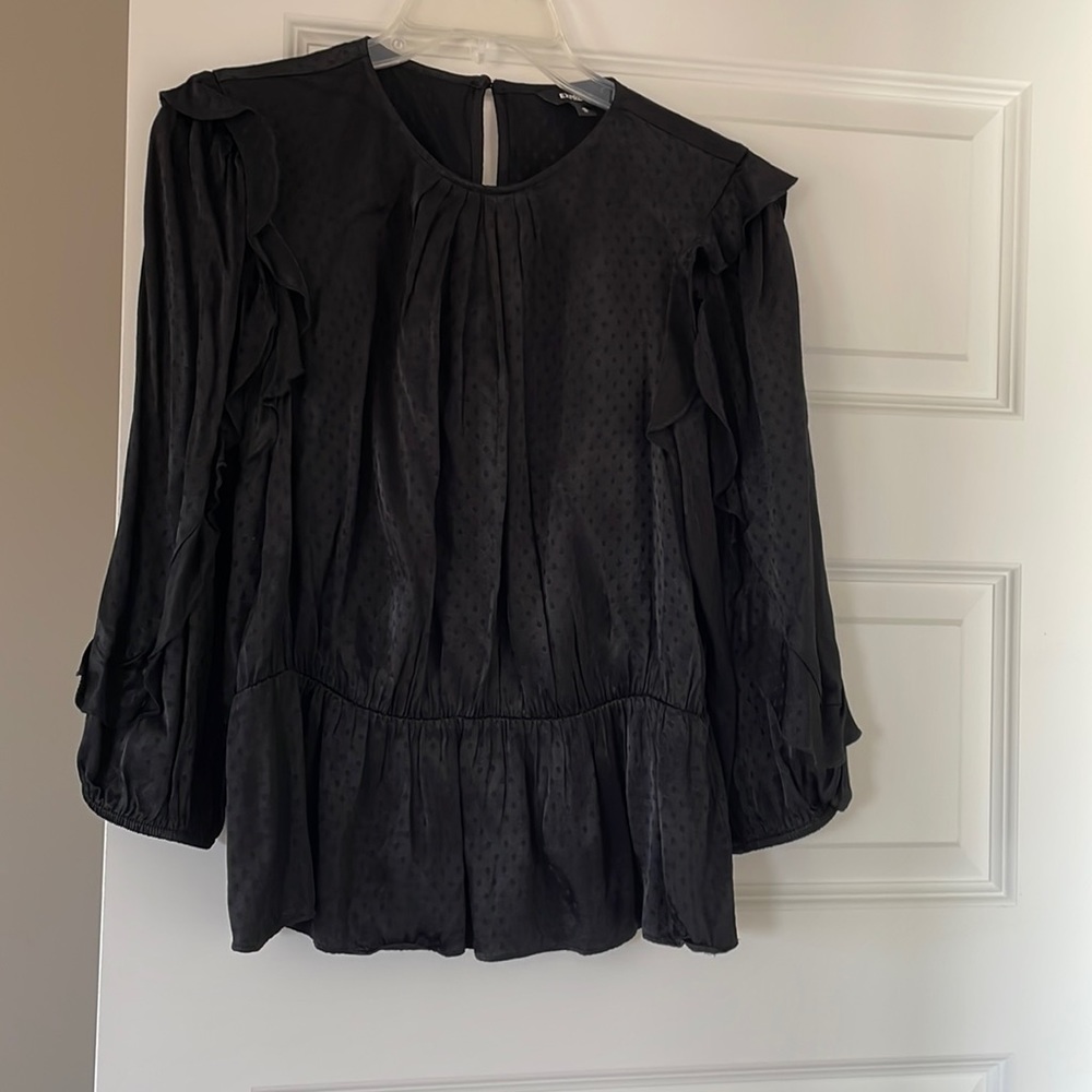 NWOT Express Black Polka Dot Ruffled 3/4 Sleeve Peplum Top Size Medium